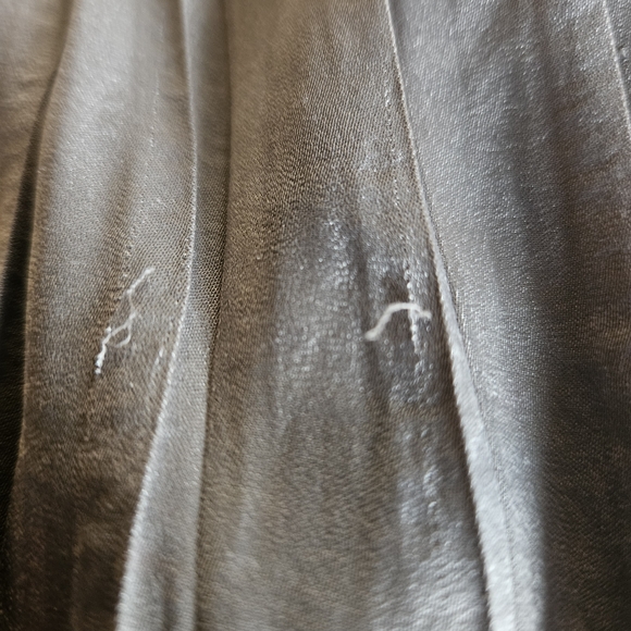 Banana Republic Silver A-Line Skirt - Picture 3 of 4